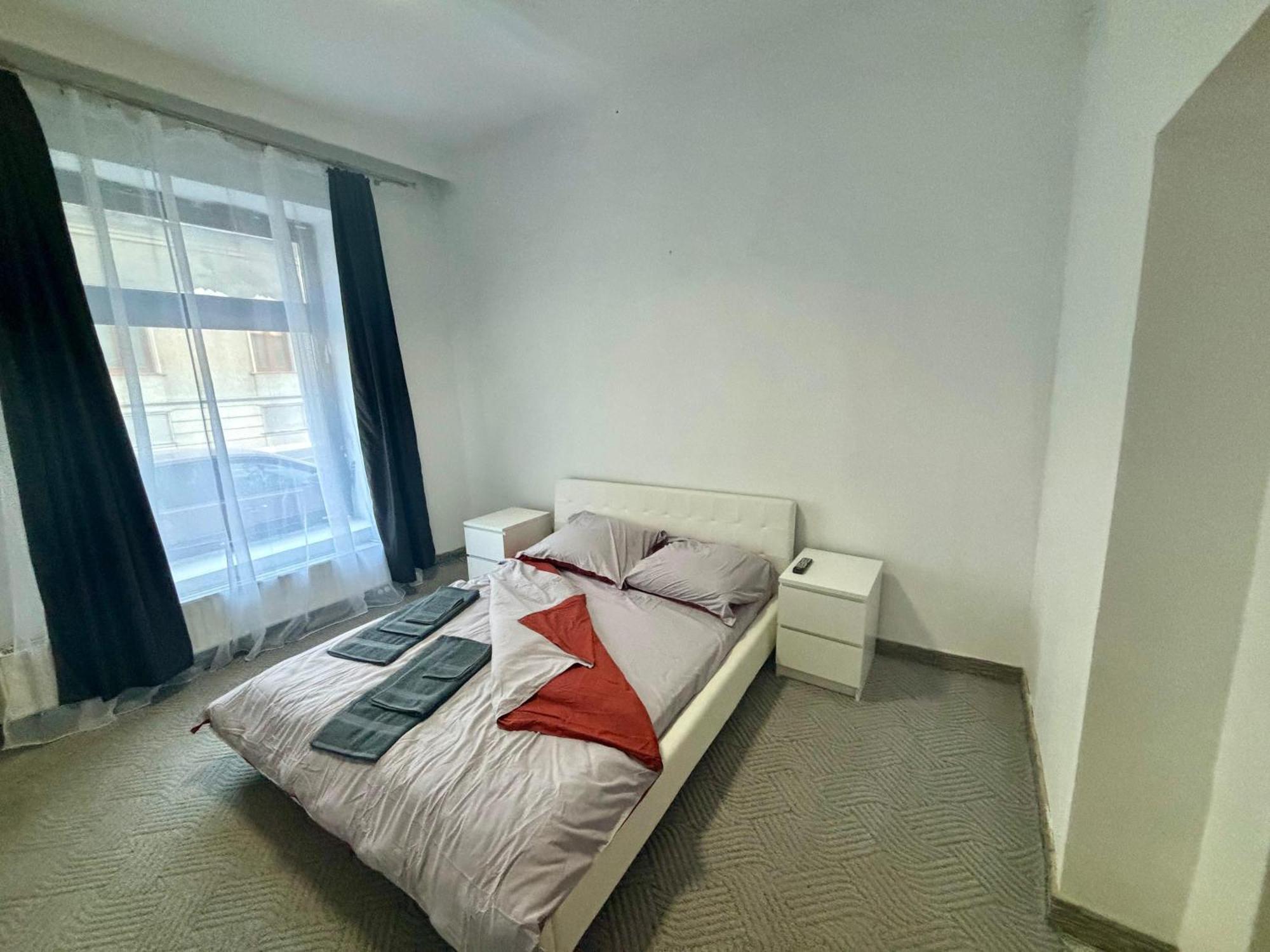 קלוז'-נאפוקה Central Park Home מראה חיצוני תמונה